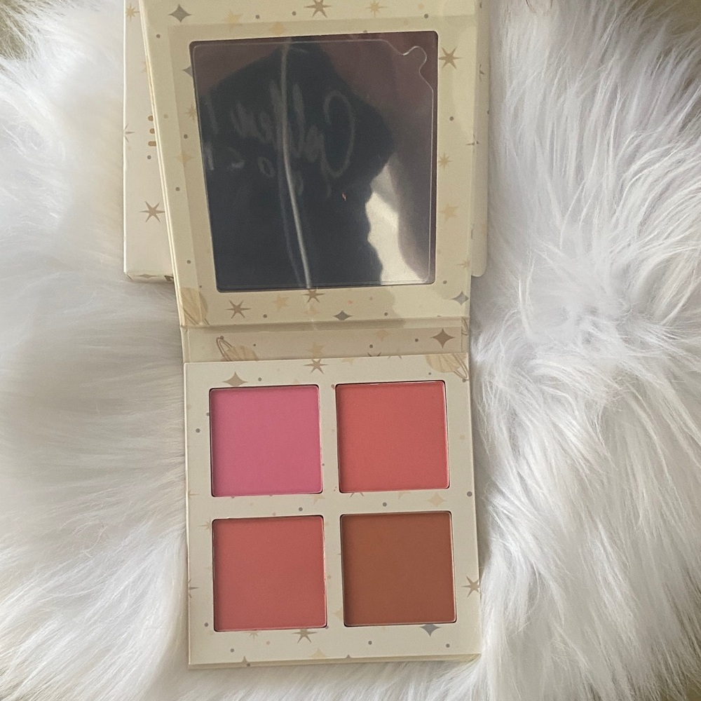 Moonslice beauty Blush Palette new in box - Picture 3 of 4